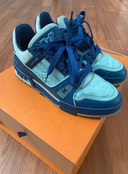 Louis trainers