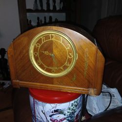 Vintage Seth Thomas ART DECO Electric Clock