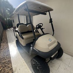 Club Cart Golf Car