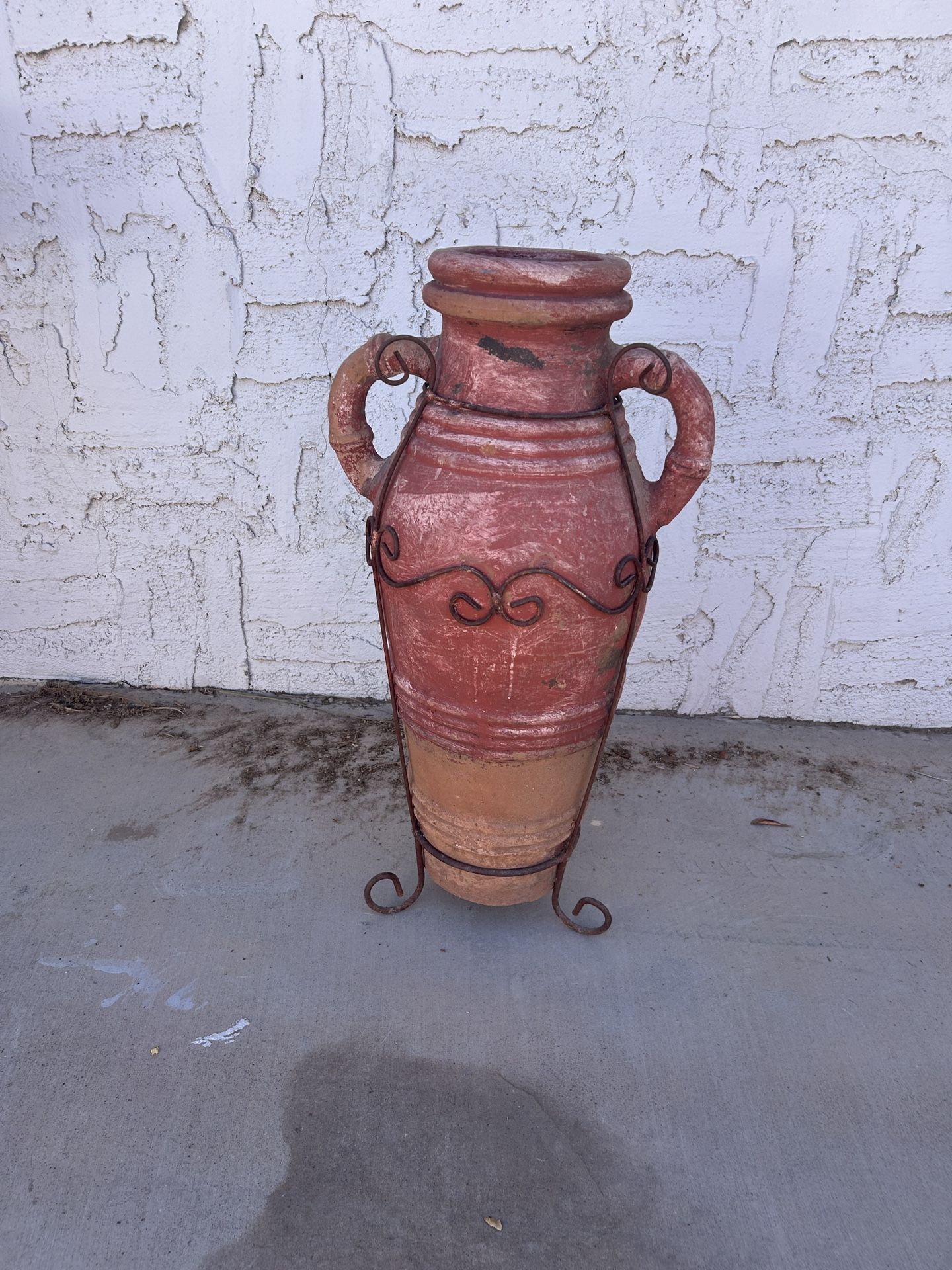 Decorative Cement Yard Pot