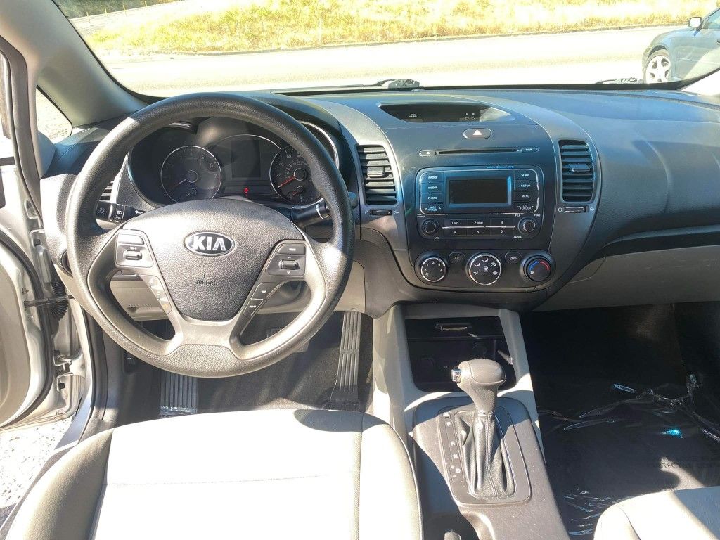 2014 KIA Forte for Sale in Salem, OR OfferUp
