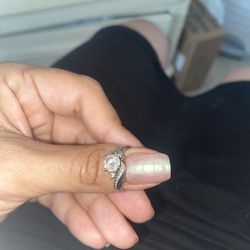 1 Carat white Gold Wedding Ring