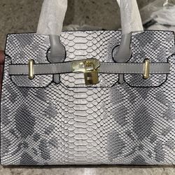 Luxury Hermes Bag 💼 