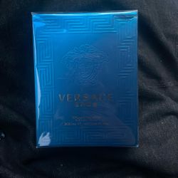 Versace Cologne 