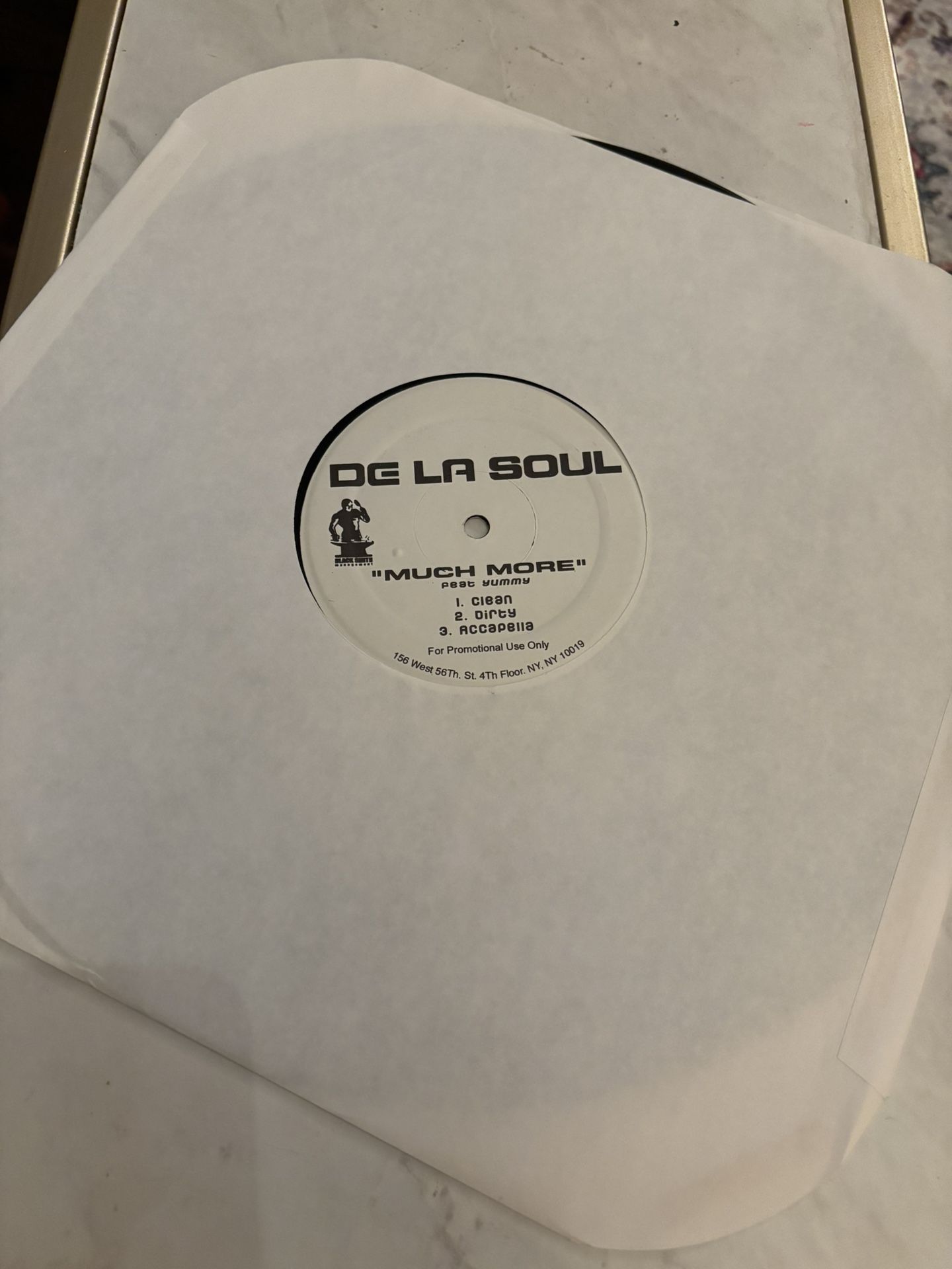 💎 promotional 12” vinyl single of “Much More” by De La Soul, featuring Yummy Bingham & “Shoomp”
