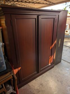 Armoire