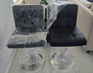 2 bar stool (new)