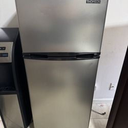 Thomson Refrigerator/Freezer