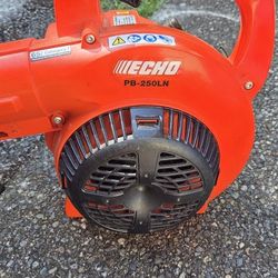Echo PB-250LN Gas Blower