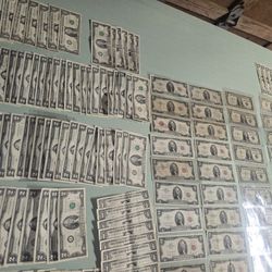 Vitange Bills  Note Star $1.  $2. $5. $10.    Date 1928 Up