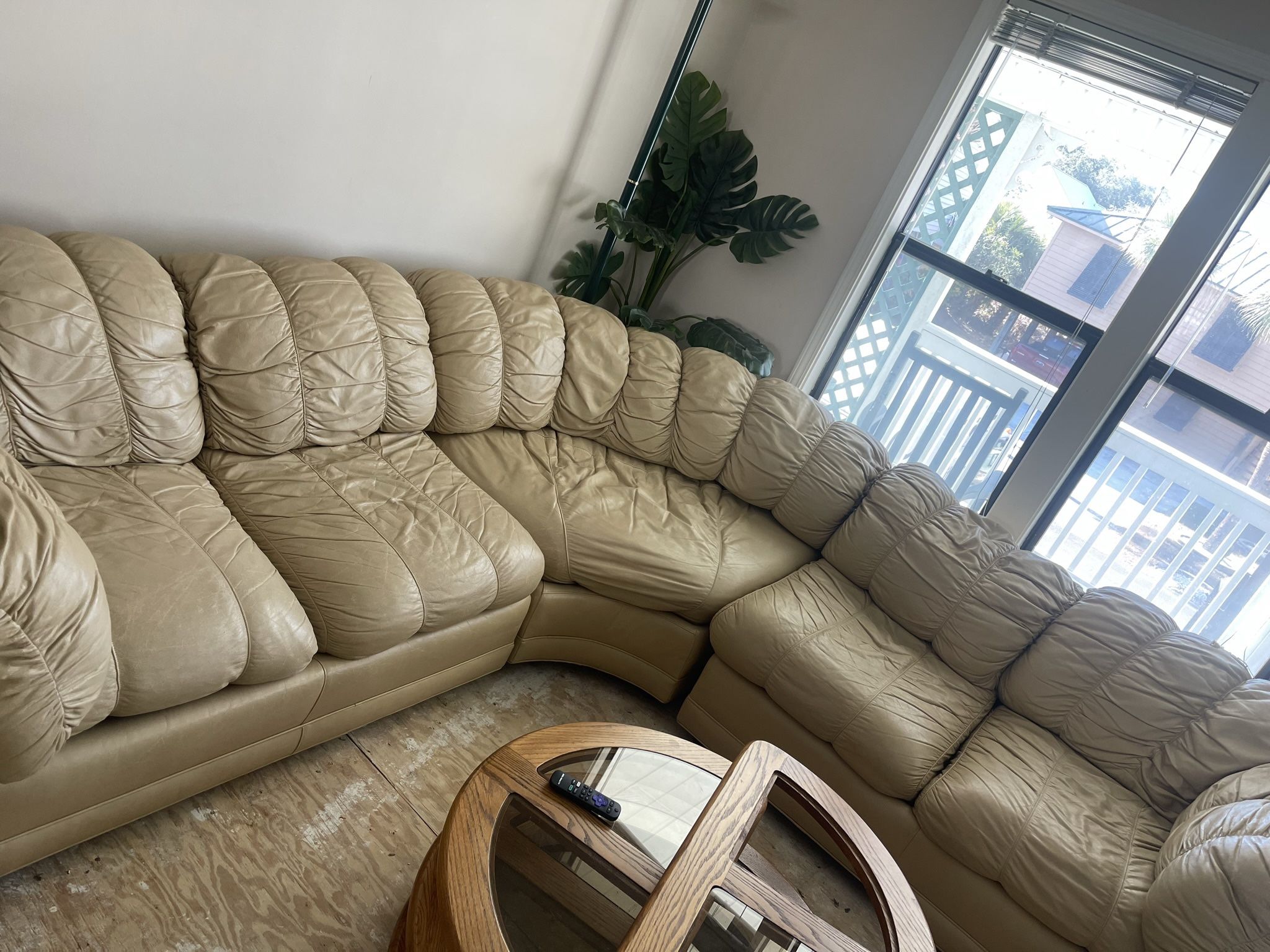 Real Leather Curve Couch