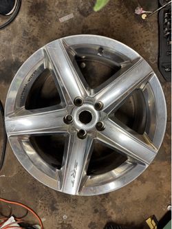 2 SRT wheels. (Please look at description) R20