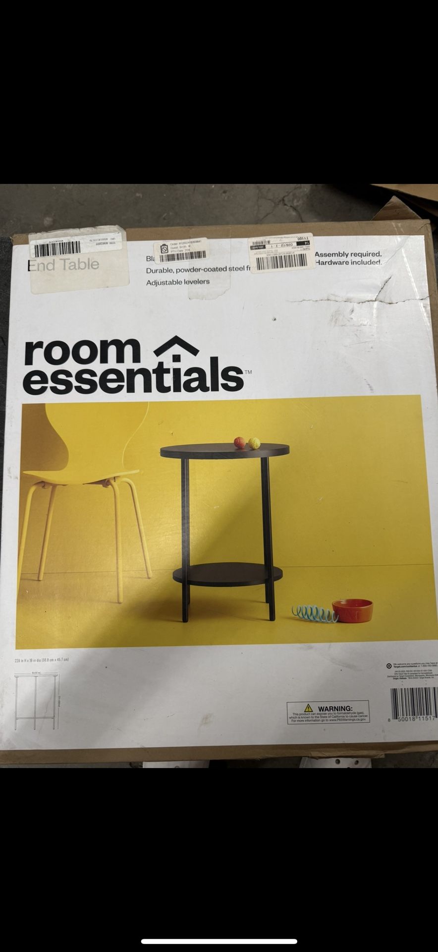 Wood and Metal Round End Table Black - Room Essentials™