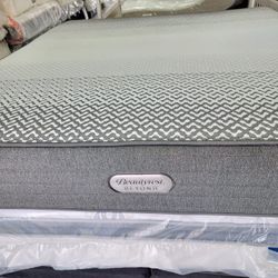 King Sizes Mattress And Box Spring 