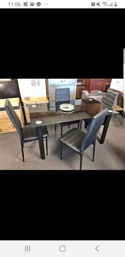 New 5pc. Dining table set