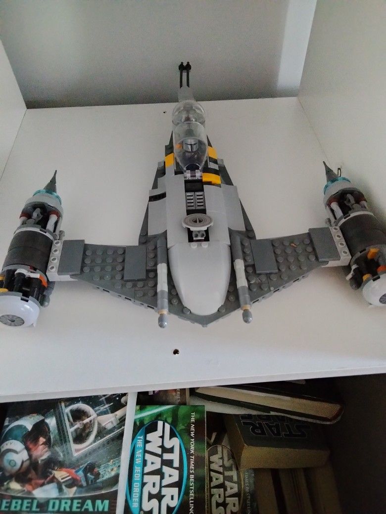 Lego N1 Starfighter Assembled