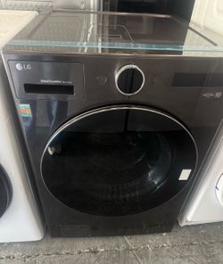 LG - 5.0 Cu. Ft. HE Smart Mega Capacity All-in-One Electric Washer/Dryer WashCombo with Steam and Ventless