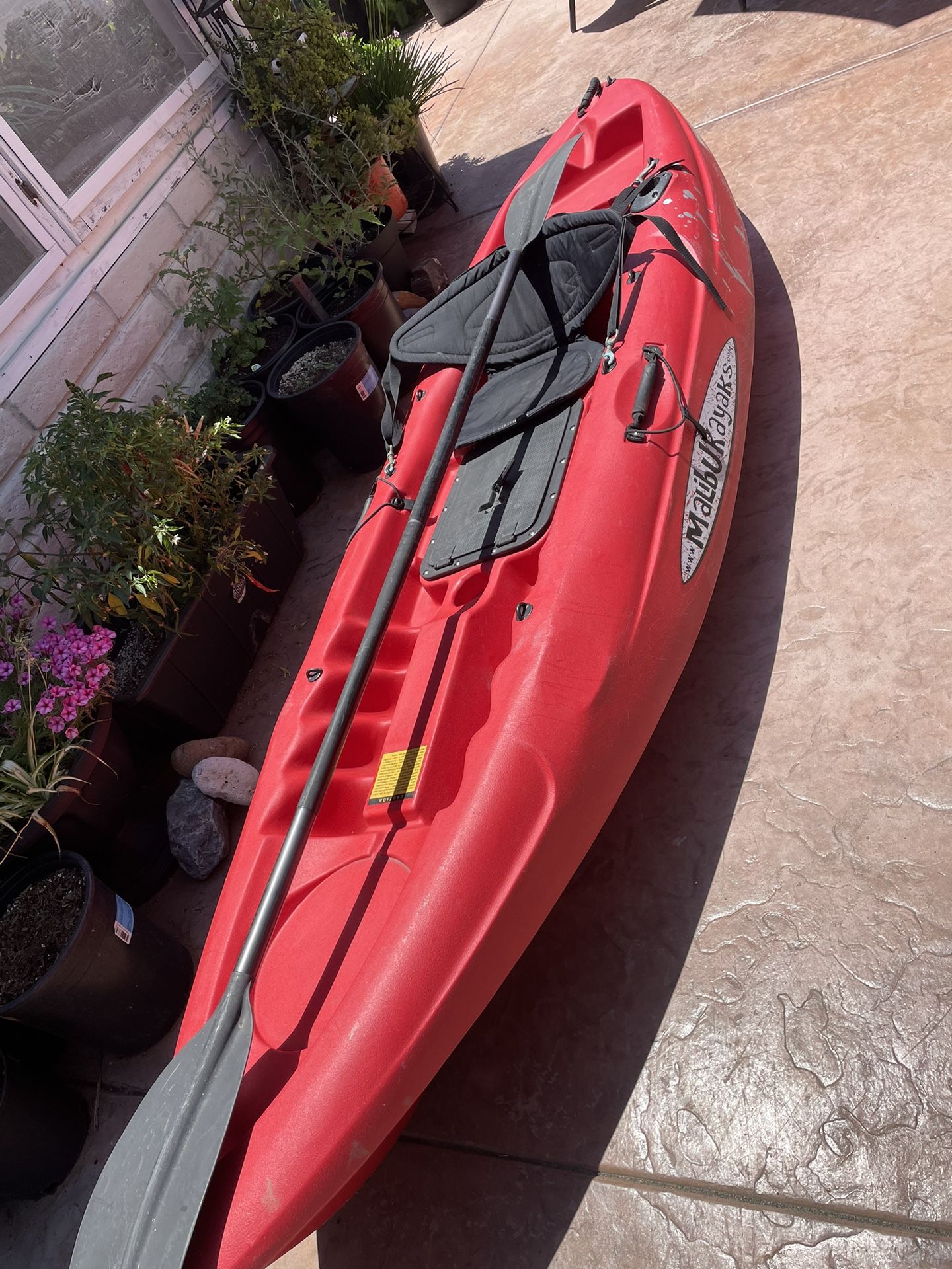 Kayak Malibu Mini X With Seat,paddle,storage Hatch,pole Holders