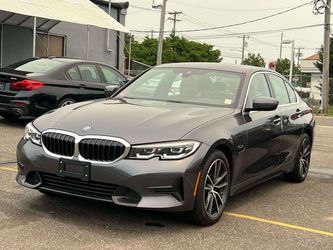 2022 BMW 330e