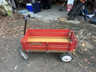 Radio Flyer Town & Country Wagon