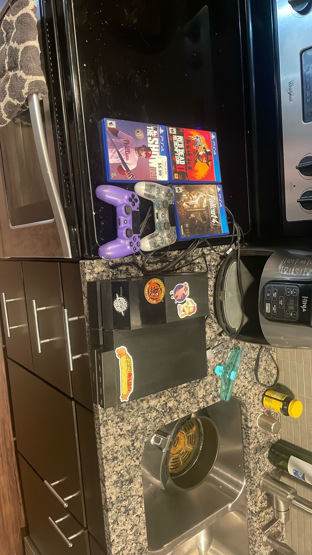 PS4 With 2 Controllers And 3 Games