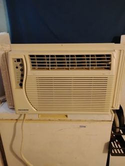 Fedders AC window unit