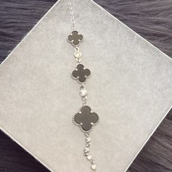 925 Silver Bracelet with Clover Design
