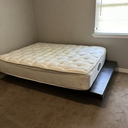 Qfloating Bed Frame and Mattress 