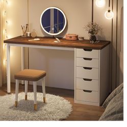 47 '' Computer Desk with 5 Drawers (Reversible Drawer Cabinet)