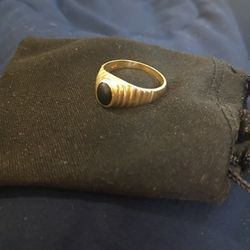 14k Gold Onyx Ring Size 10