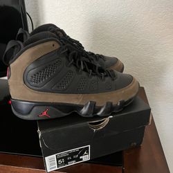 5 1/2 Jordans 