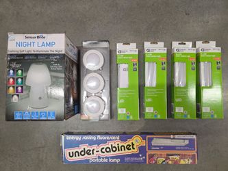 $35 For All, Huge Mixed Lot Of (7) Low Voltage Under Cabinet LED Lights