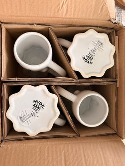 Ghost Boutique Stoneware Mugs Set of 4