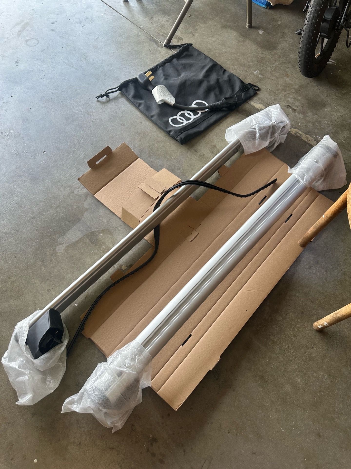 Brand new never used Audi Q5 roof rack