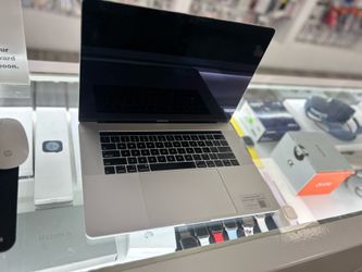 Mac 16 inch 32 gb 512 M1 Pro