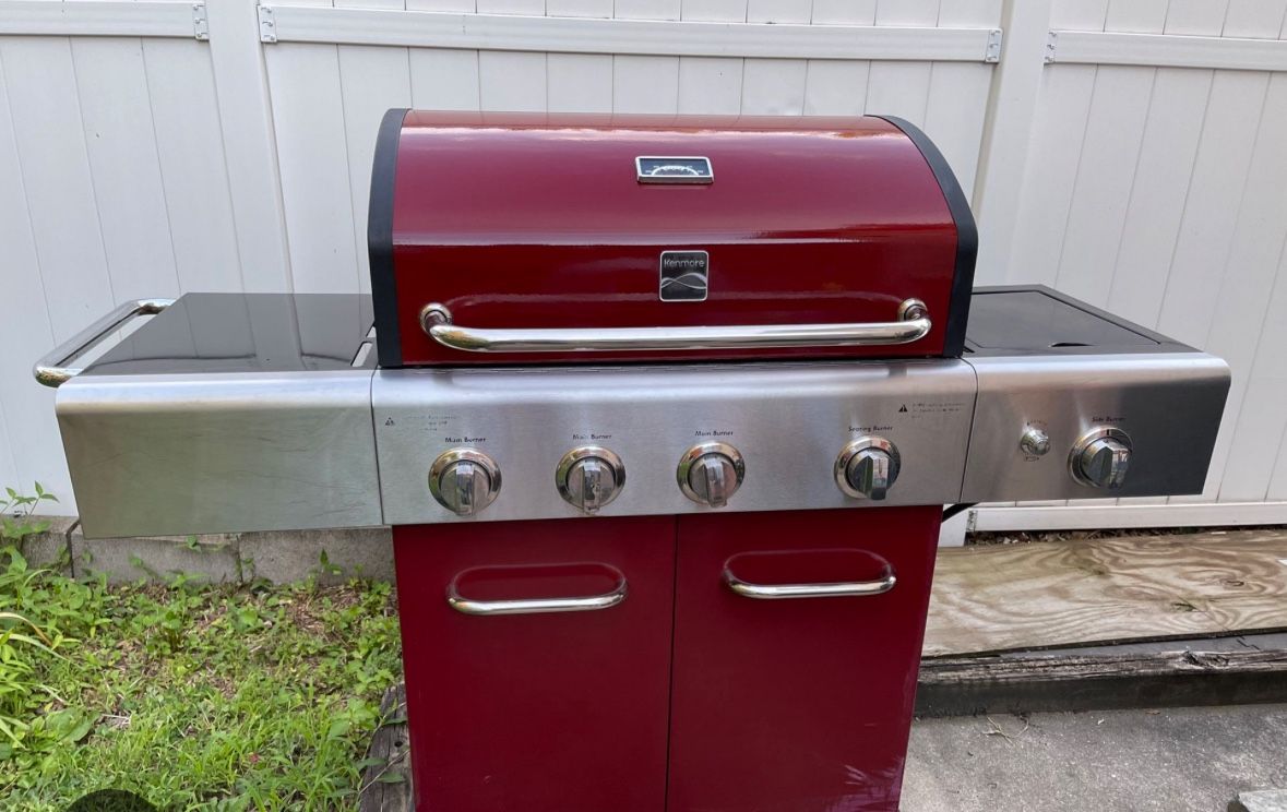Kenmore bbq Grill