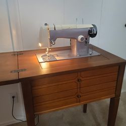 Sears Kenmore Sewing Machine Model 52, Table/Attachments/Box FINAL MARKDOWN!!