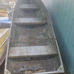 12 Foot Boat And Trailer