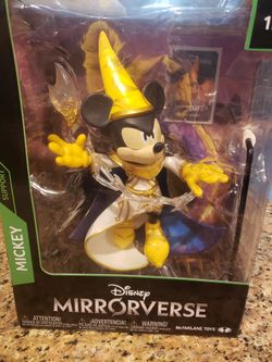 Disney Mirror verse Mickey