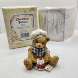 New Cherished Teddy Figurine MATTHEW CHEF NIB bear boy cake Love Birthday Cook


MIN CONDITION,  STORED IN THE BOX, COMES WITH ORIGINAL PACKAGING


MA