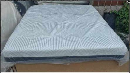 King Size Memory Foam Mattress (Mattress Only)
