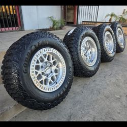 17" KMC rims w/ 33" Goodyear Tires
