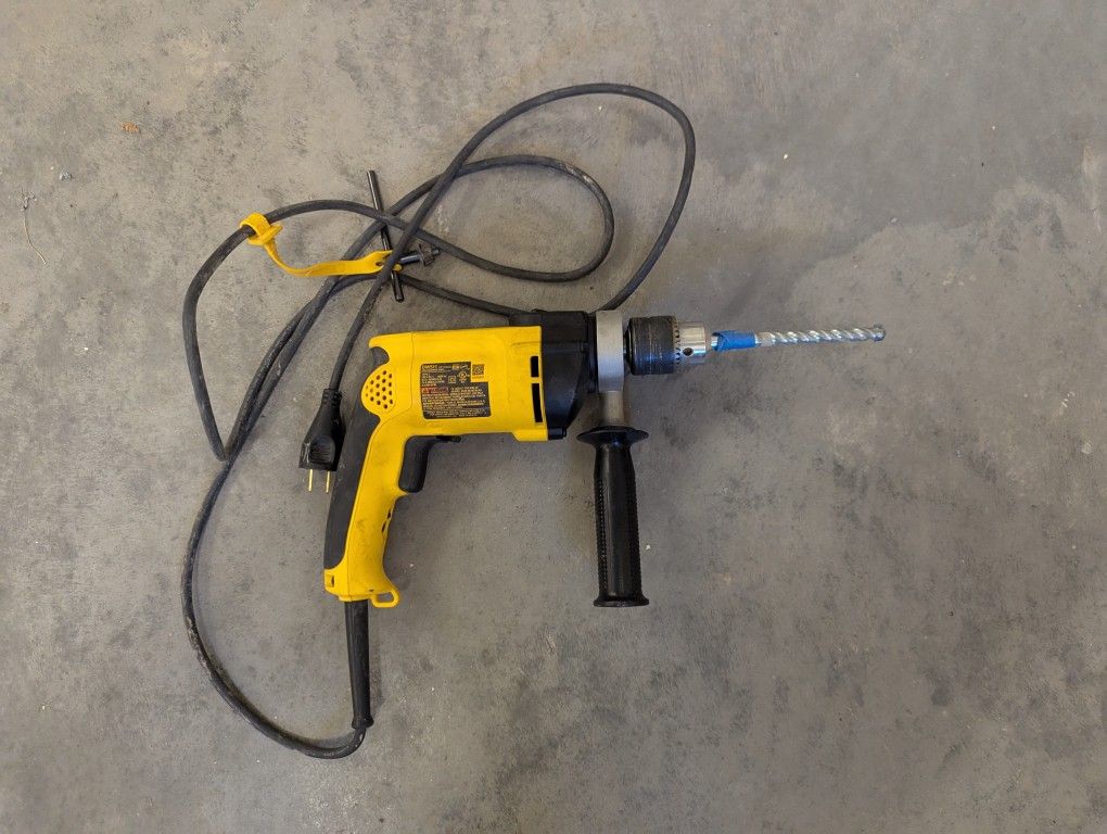 DeWalt 1/2" Corded Drill (DW235G)