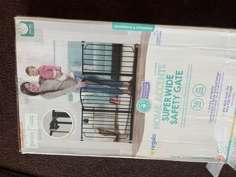 Door gate