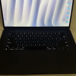 MacBook Air 15- Inch, M2 