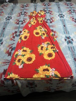 BRAND NEW WOMANS DRESSES