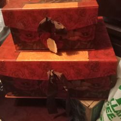 Two Flower Boxes  I'm Wanting 20 For Both They Are In Good Shape No Thorns No Broken