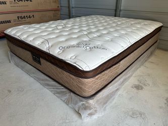 12in King Size Organic Cloud Comfort Europillow Top Mattress and Boxspring