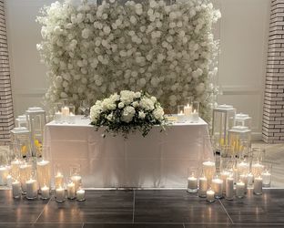 Flower Wall Babies Breath & White flowers 