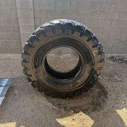 Big CrossFit tire 320 lbs